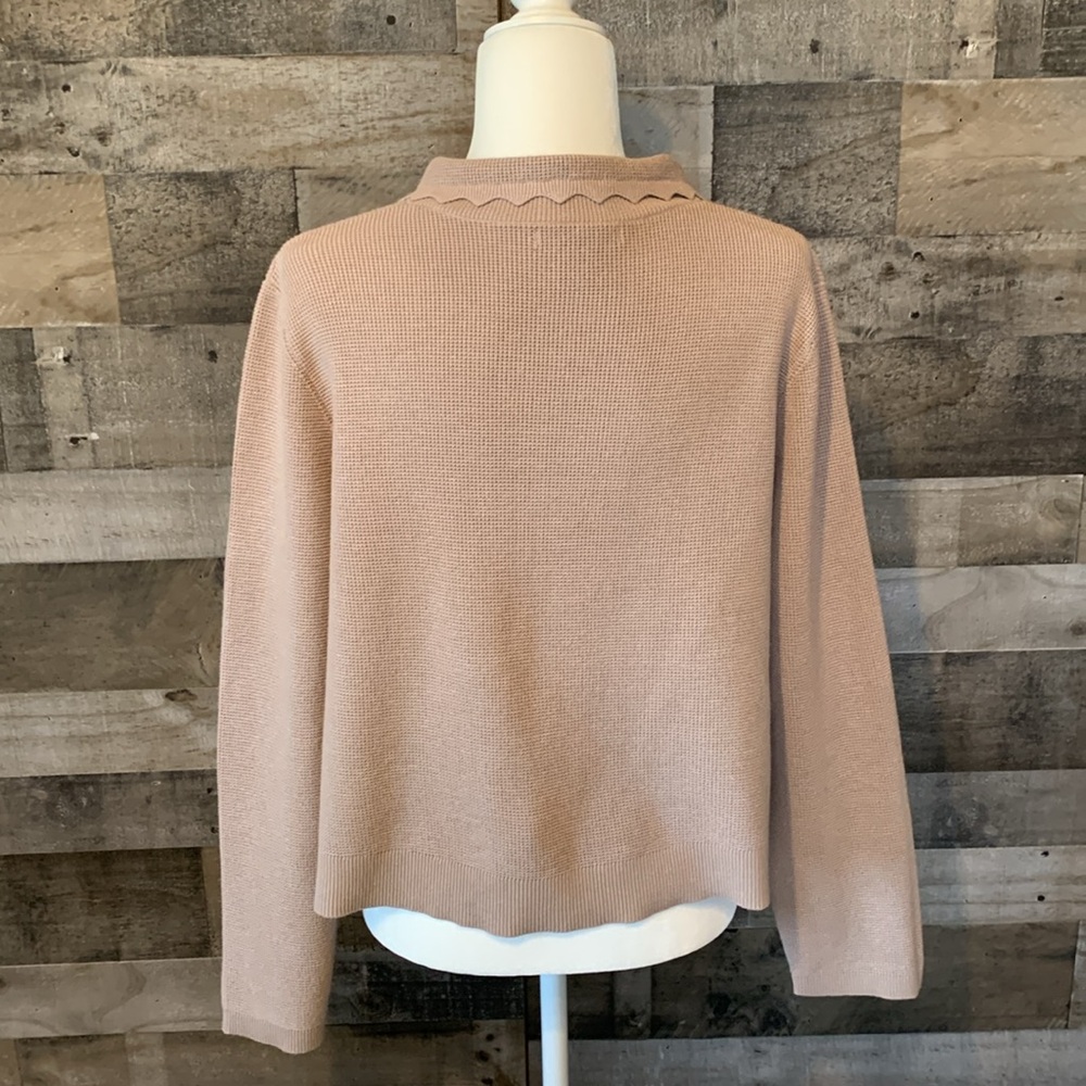 Tahari Sweater Jacket with Peter Pan collar and gold buttons - Picture 2 of 16